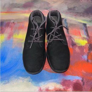 Boys Black & Gray Nubuck Lace Up Boots